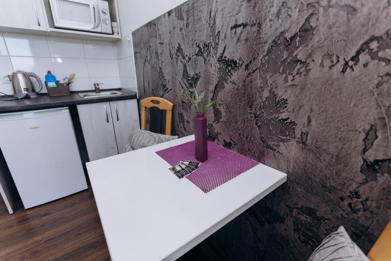 Нові Apartments Біля Жд Вокзалу Ivano-Frankivsk Extérieur photo